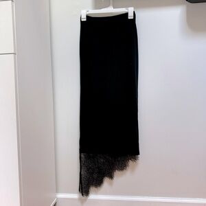 Black Asymmetric Lace-Hem Pencil Skirt